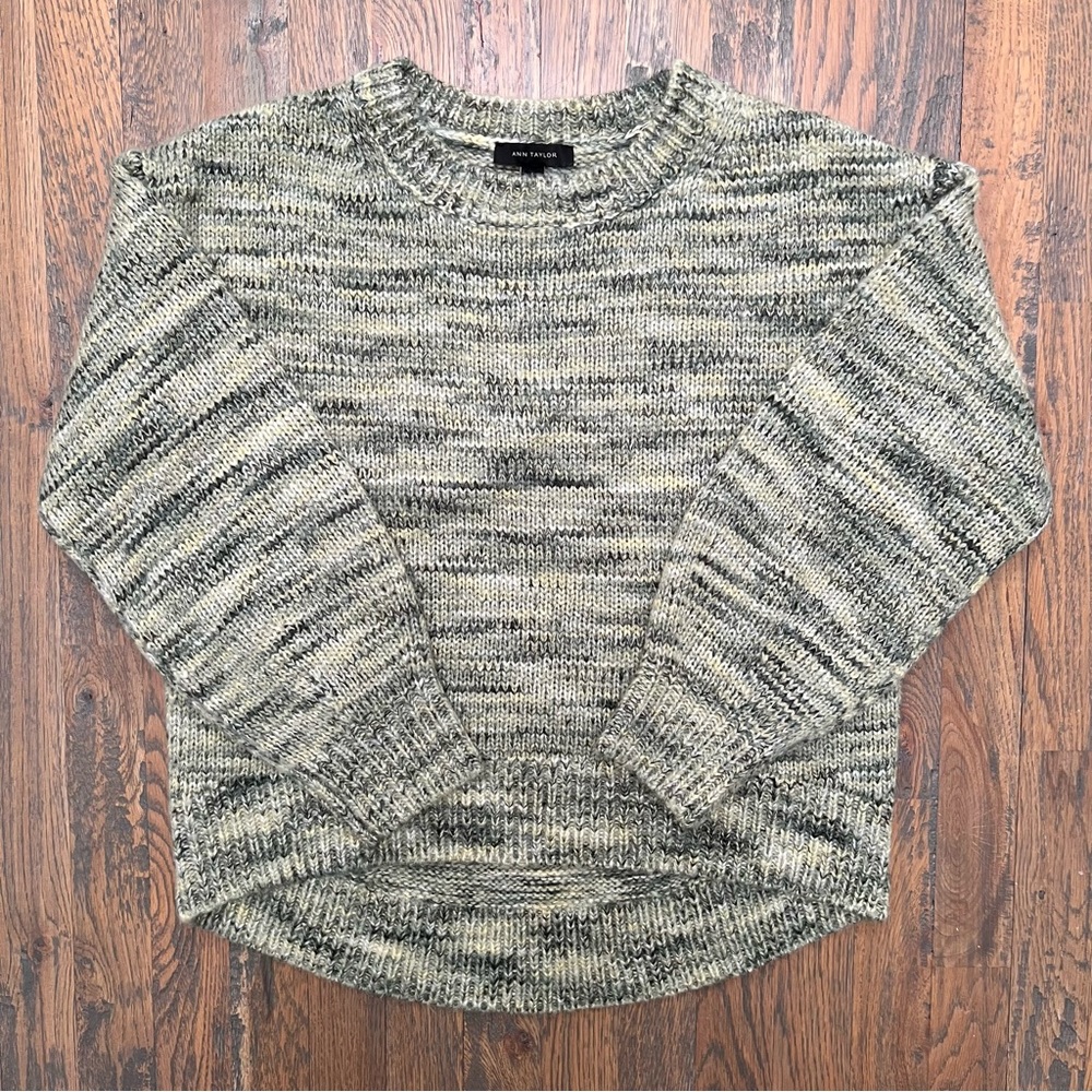 Ann Taylor Chunky Knit Sweater